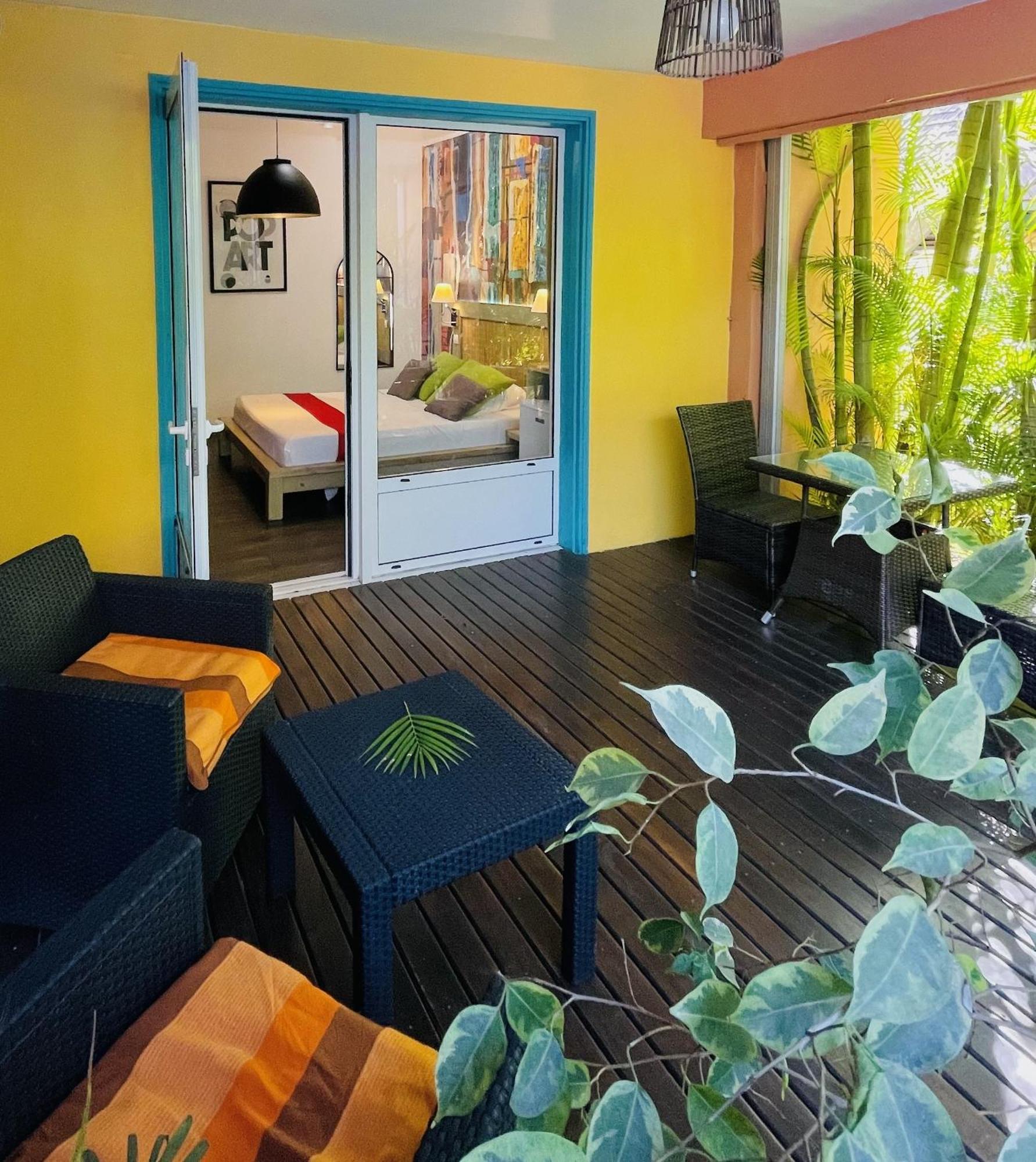 Hotel Les Bougainvilliers Saint-Gilles Les Bains Zewnętrze zdjęcie