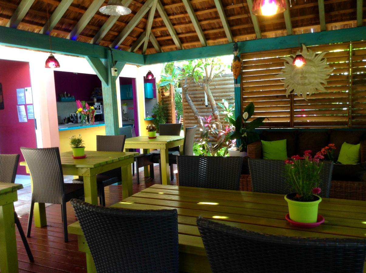 Hotel Les Bougainvilliers Saint-Gilles Les Bains Zewnętrze zdjęcie